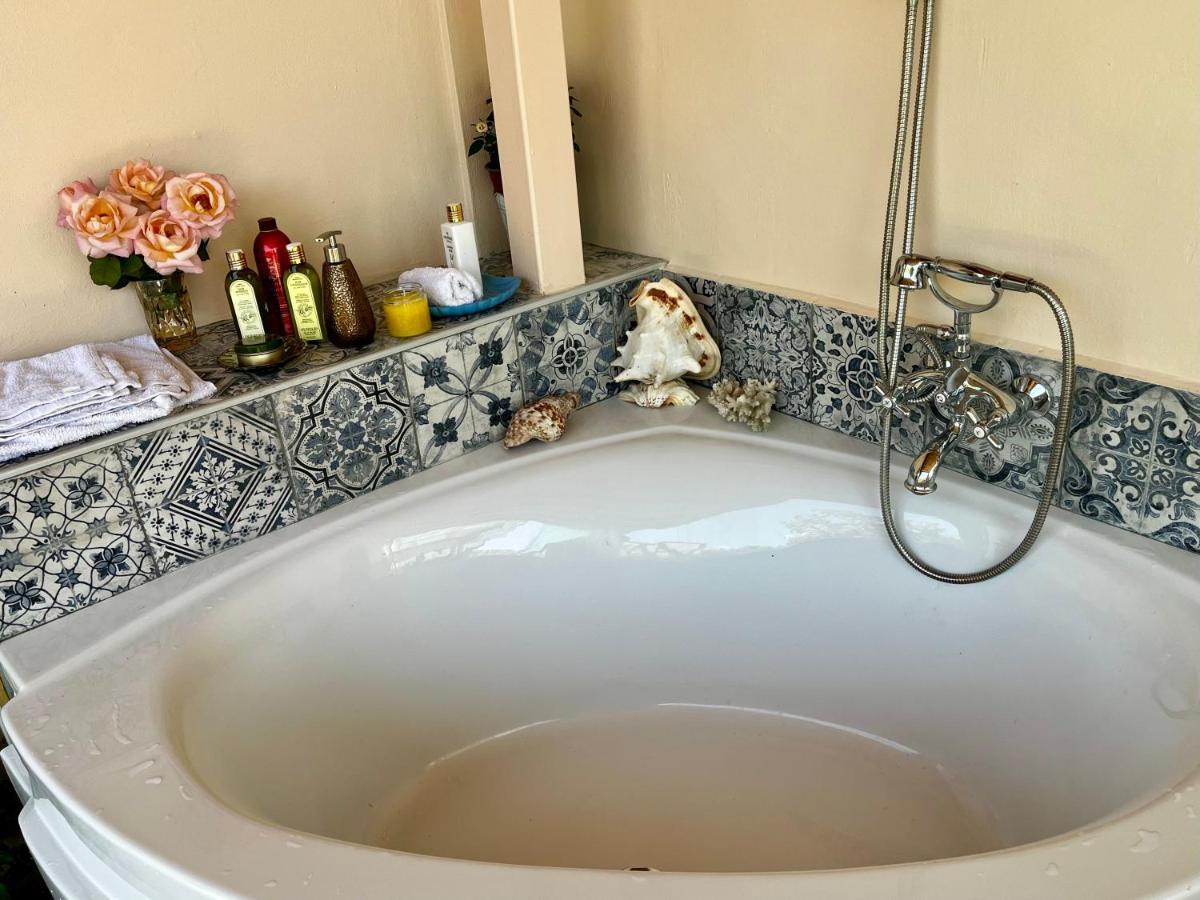 Holiday Oasis With Private Patio And Hammam-Style Bath In Chora-Pithagoreo, Samos Island Vila Pythagóreion Exterior foto